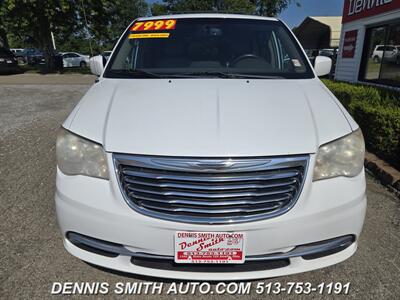 2014 Chrysler Town & Country Touring   - Photo 2 - Amelia, OH 45102