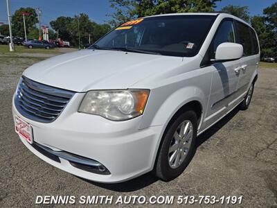 2014 Chrysler Town & Country Touring   - Photo 3 - Amelia, OH 45102