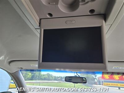 2014 Chrysler Town & Country Touring   - Photo 13 - Amelia, OH 45102