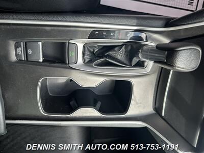 2018 Honda Accord LX   - Photo 17 - Amelia, OH 45102