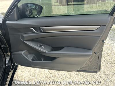 2018 Honda Accord LX   - Photo 9 - Amelia, OH 45102