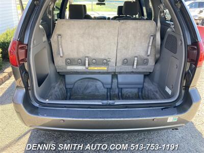 2005 Toyota Sienna CE 7 Passenger   - Photo 18 - Amelia, OH 45102