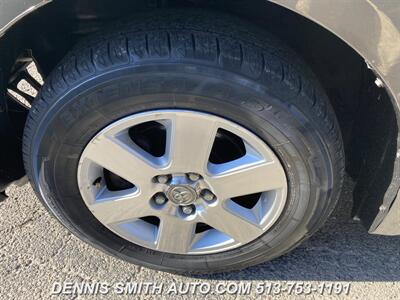 2005 Toyota Sienna CE 7 Passenger   - Photo 11 - Amelia, OH 45102