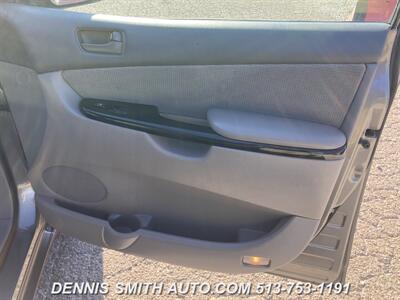 2005 Toyota Sienna CE 7 Passenger   - Photo 23 - Amelia, OH 45102