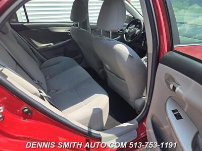 2013 Toyota Corolla LE   - Photo 12 - Amelia, OH 45102