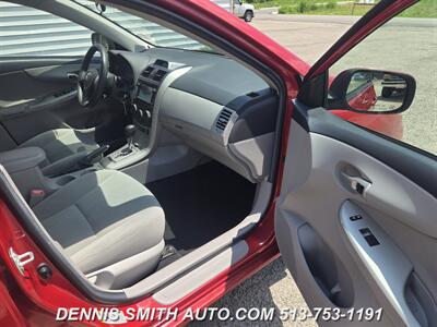 2013 Toyota Corolla LE   - Photo 9 - Amelia, OH 45102