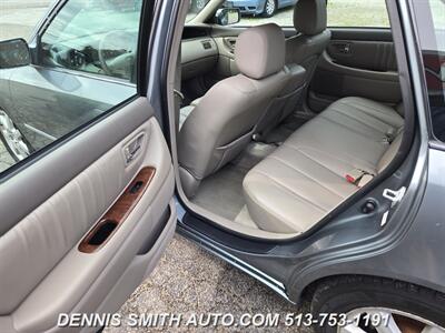 2000 Toyota Avalon XLS   - Photo 26 - Amelia, OH 45102