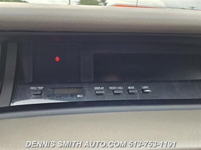 2000 Toyota Avalon XLS   - Photo 43 - Amelia, OH 45102