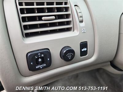2000 Toyota Avalon XLS   - Photo 34 - Amelia, OH 45102