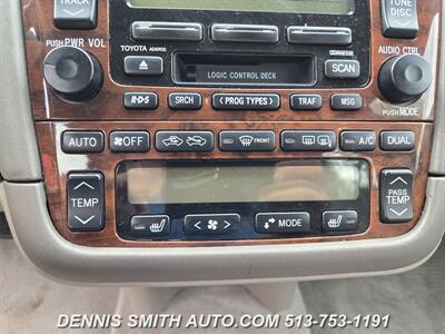 2000 Toyota Avalon XLS   - Photo 40 - Amelia, OH 45102