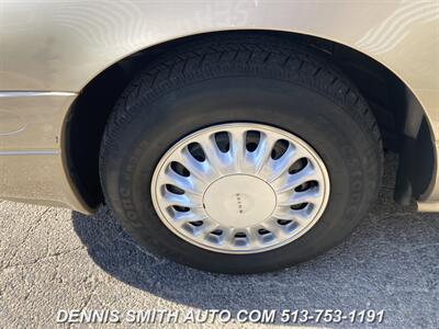 2005 Buick LeSabre Custom   - Photo 12 - Amelia, OH 45102