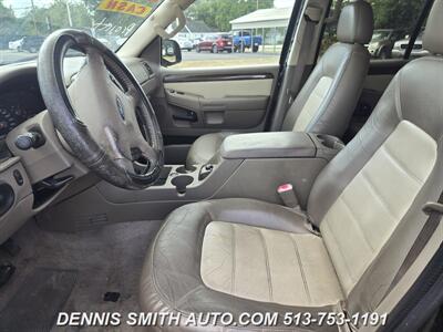 2004 Ford Explorer Eddie Bauer   - Photo 10 - Amelia, OH 45102