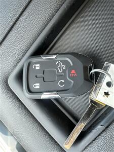 2021 Chevrolet Silverado 1500 RST   - Photo 28 - Amelia, OH 45102