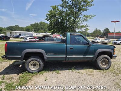 1998 Chevrolet K2500 Silverado   - Photo 9 - Amelia, OH 45102