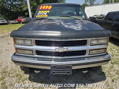 1998 Chevrolet K2500 Silverado   - Photo 2 - Amelia, OH 45102