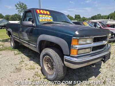1998 Chevrolet K2500 Silverado   - Photo 1 - Amelia, OH 45102