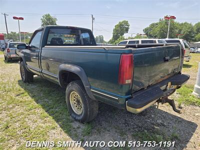 1998 Chevrolet K2500 Silverado   - Photo 6 - Amelia, OH 45102