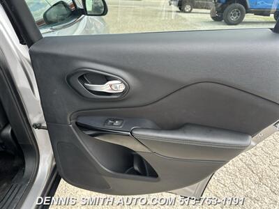2019 Jeep Cherokee Latitude   - Photo 11 - Amelia, OH 45102