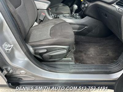 2019 Jeep Cherokee Latitude   - Photo 8 - Amelia, OH 45102