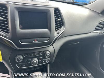 2019 Jeep Cherokee Latitude   - Photo 18 - Amelia, OH 45102