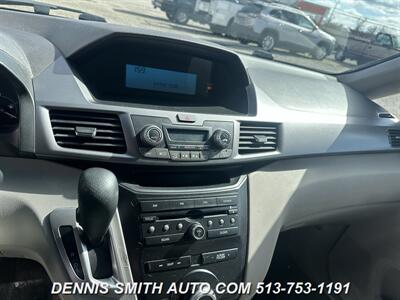 2011 Honda Odyssey EX   - Photo 22 - Amelia, OH 45102
