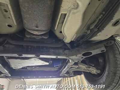 2002 Buick LeSabre Custom   - Photo 16 - Amelia, OH 45102