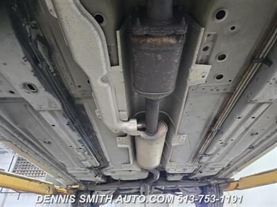 2002 Buick LeSabre Custom   - Photo 10 - Amelia, OH 45102
