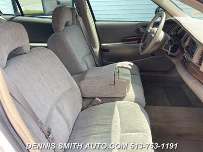 2002 Buick LeSabre Custom   - Photo 21 - Amelia, OH 45102