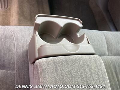 2002 Buick LeSabre Custom   - Photo 31 - Amelia, OH 45102