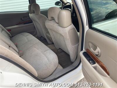 2002 Buick LeSabre Custom   - Photo 22 - Amelia, OH 45102