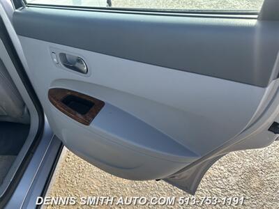 2006 Buick LaCrosse CXL   - Photo 11 - Amelia, OH 45102