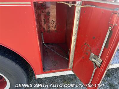 1979 Ford C800 C800  FIRE PUMPER TRUCK - Photo 11 - Amelia, OH 45102