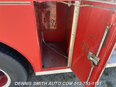 1979 Ford C800 C800  FIRE PUMPER TRUCK - Photo 12 - Amelia, OH 45102