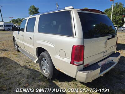 2004 Cadillac Escalade ESV   - Photo 4 - Amelia, OH 45102