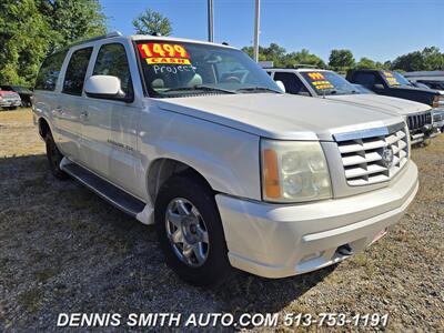 2004 Cadillac Escalade ESV   - Photo 1 - Amelia, OH 45102