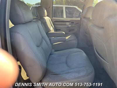 2004 Cadillac Escalade ESV   - Photo 8 - Amelia, OH 45102