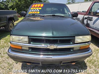2002 Chevrolet S-10 LS   - Photo 2 - Amelia, OH 45102