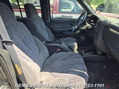2002 Chevrolet S-10 LS   - Photo 10 - Amelia, OH 45102