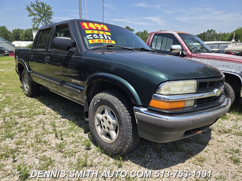 2002 Chevrolet S-10 LS  