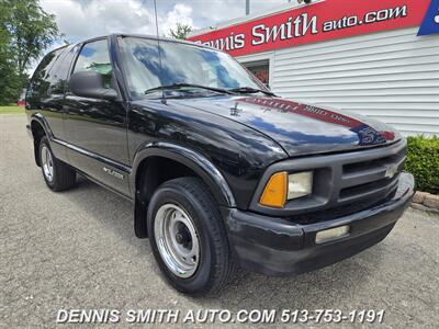 1995 Chevrolet Blazer   - Photo 1 - Amelia, OH 45102