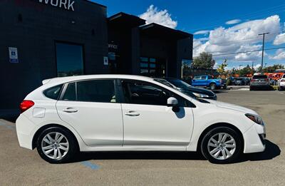 2015 Subaru Impreza 2.0i Premium   - Photo 2 - Reno, NV 89502
