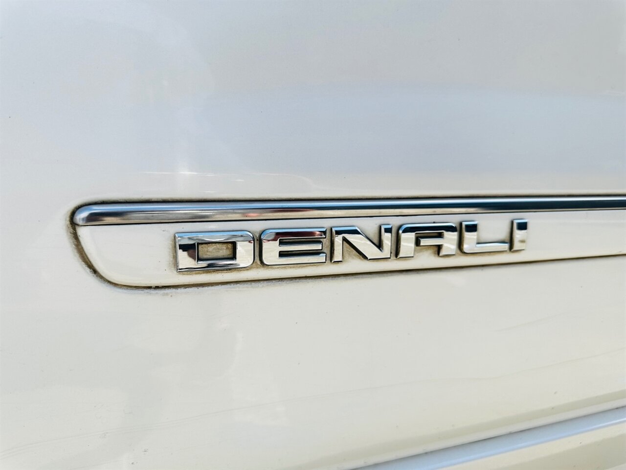 2015 GMC Acadia Denali - Photo 11 - Reno, NV 89502