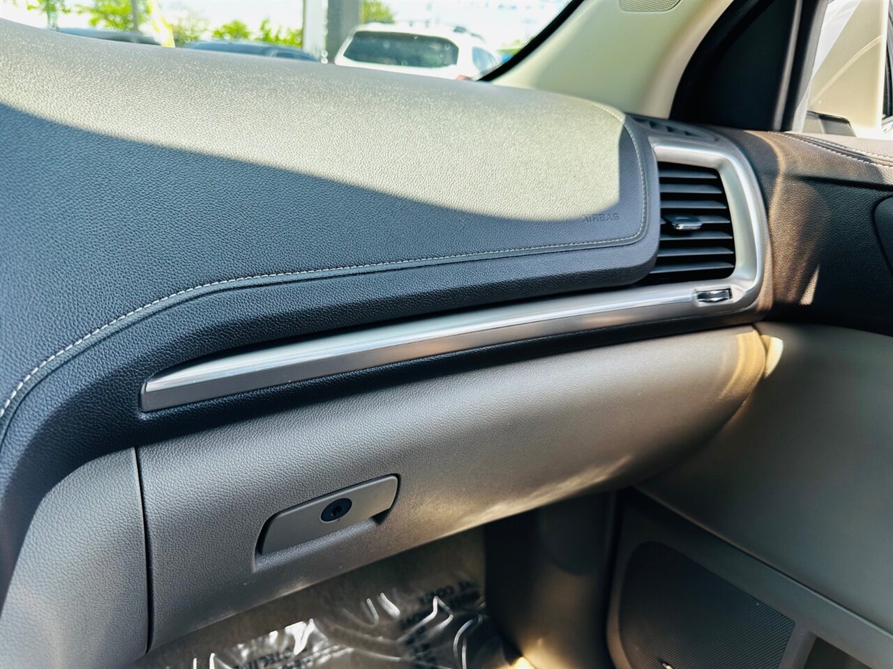 2015 GMC Acadia Denali - Photo 23 - Reno, NV 89502