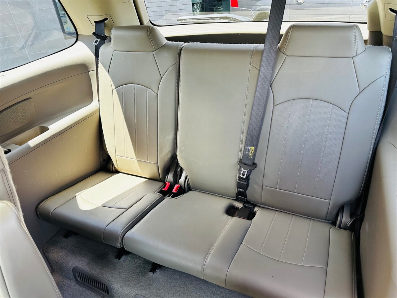 2015 GMC Acadia Denali - Photo 15 - Reno, NV 89502