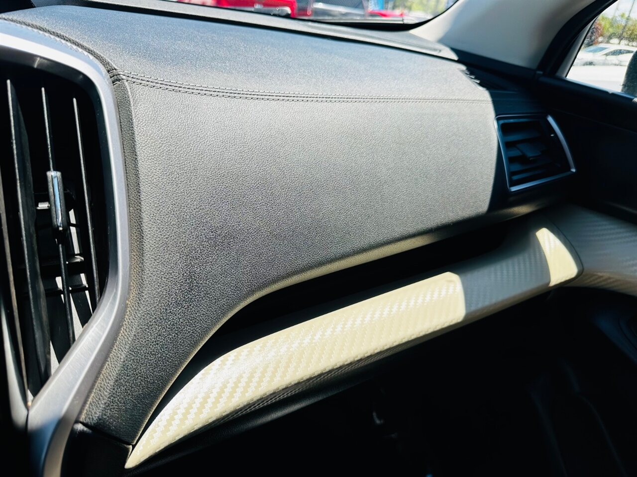2021 Subaru Ascent Premium 7-Passenger - Photo 26 - Reno, NV 89502