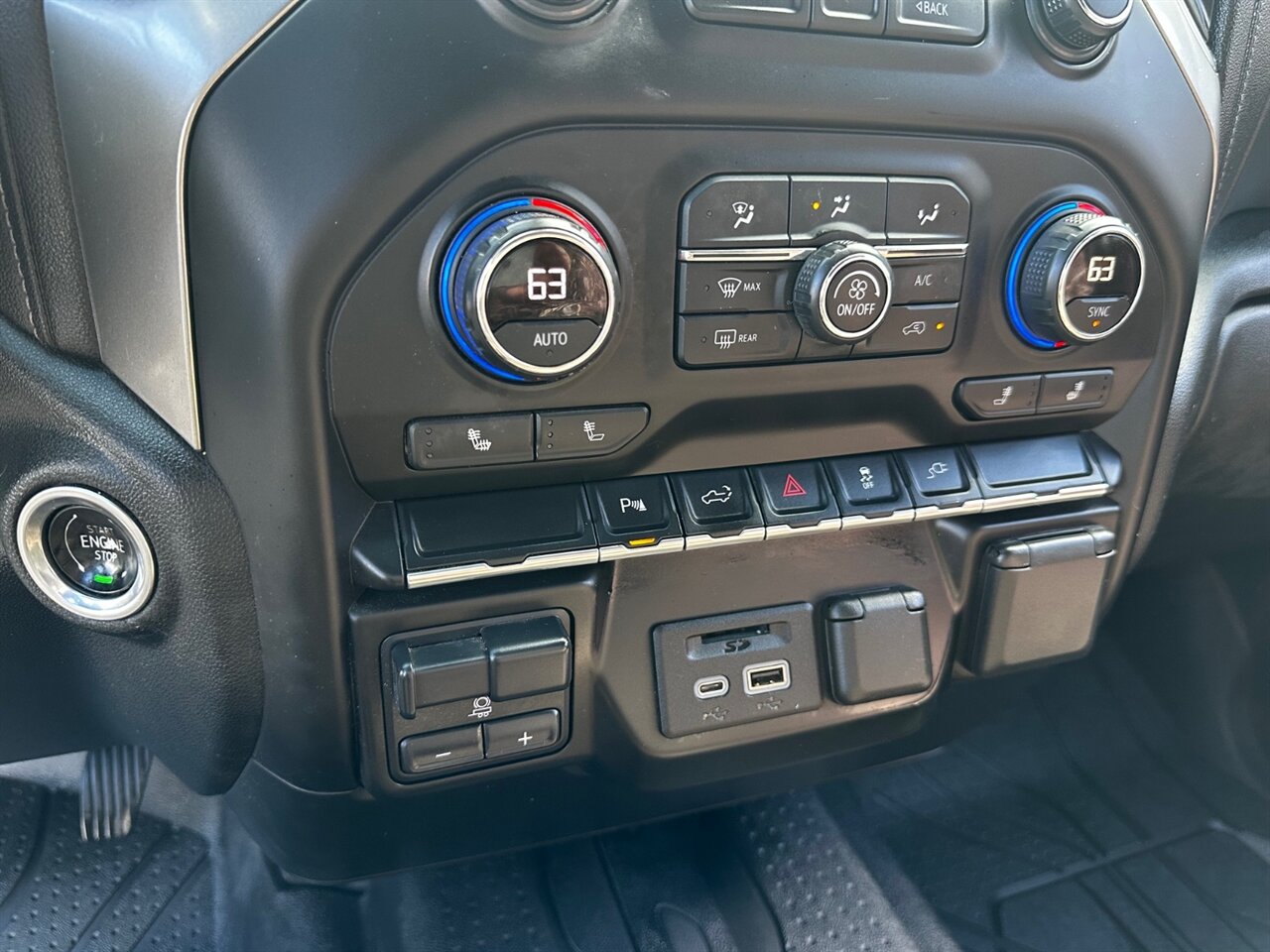 2020 Chevrolet Silverado 2500 LT - Photo 19 - Reno, NV 89502