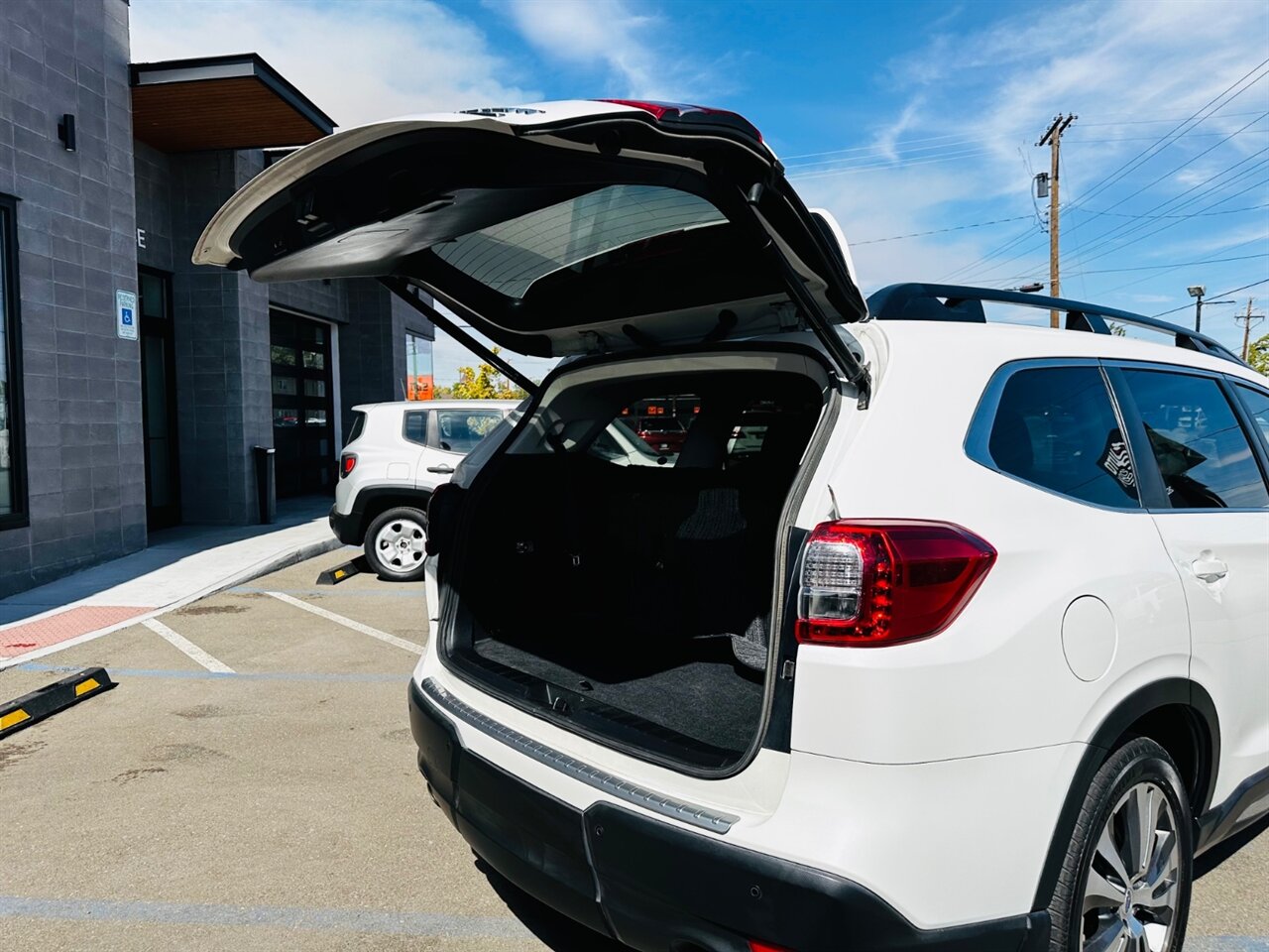 2020 Subaru Ascent Limited 7-Passenger - Photo 9 - Reno, NV 89502