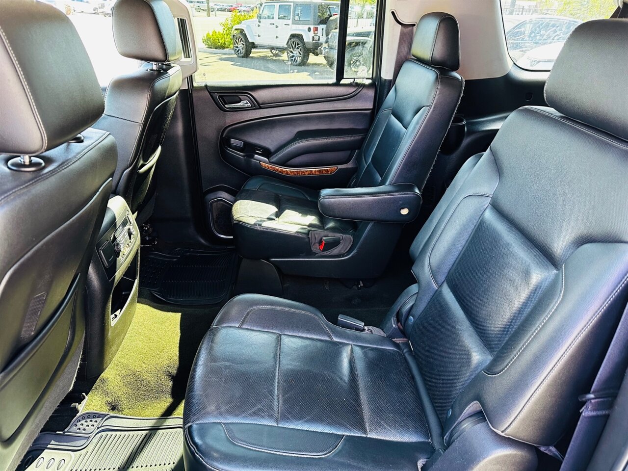 2016 Chevrolet Suburban LTZ - Photo 16 - Reno, NV 89502