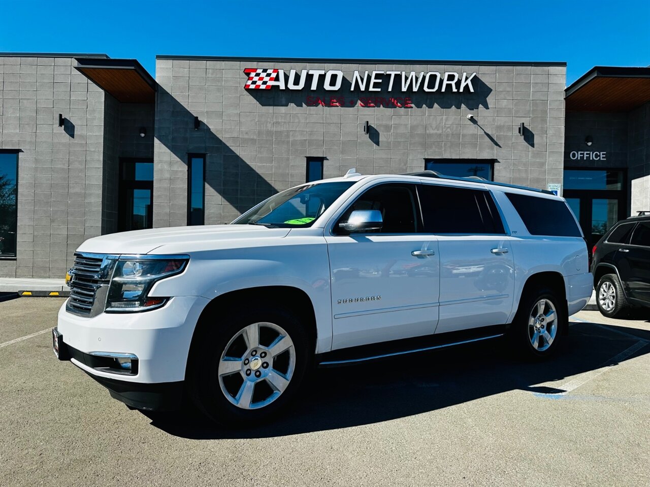 2016 Chevrolet Suburban LTZ - Photo 5 - Reno, NV 89502