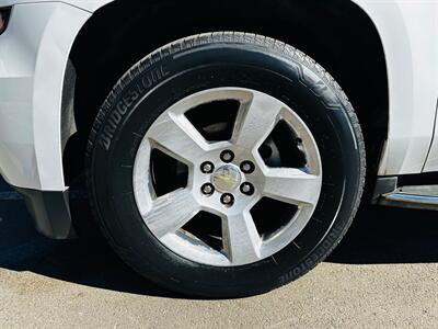 2016 Chevrolet Suburban LTZ - Photo 11 - Reno, NV 89502